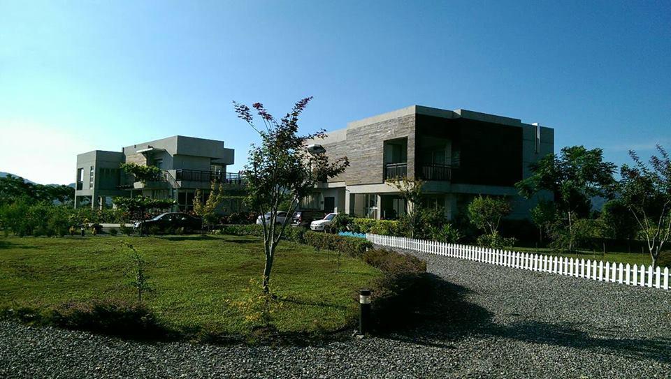 Maple Feeling Vacation Farm Guest House กวงฟู ภายนอก รูปภาพ